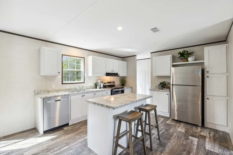 10040 Kirchherr Ave image 5